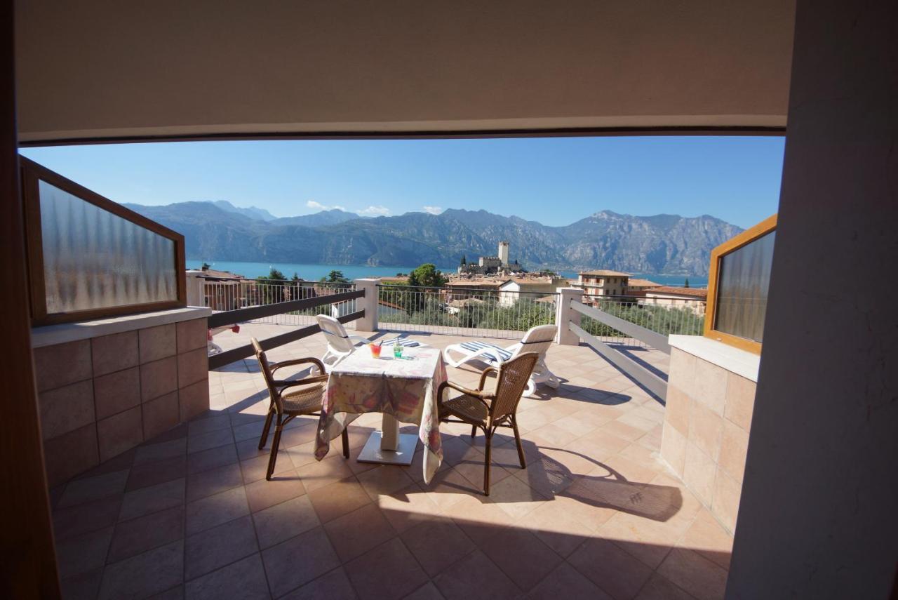 Hotel Alpi Малчезине Екстериор снимка
