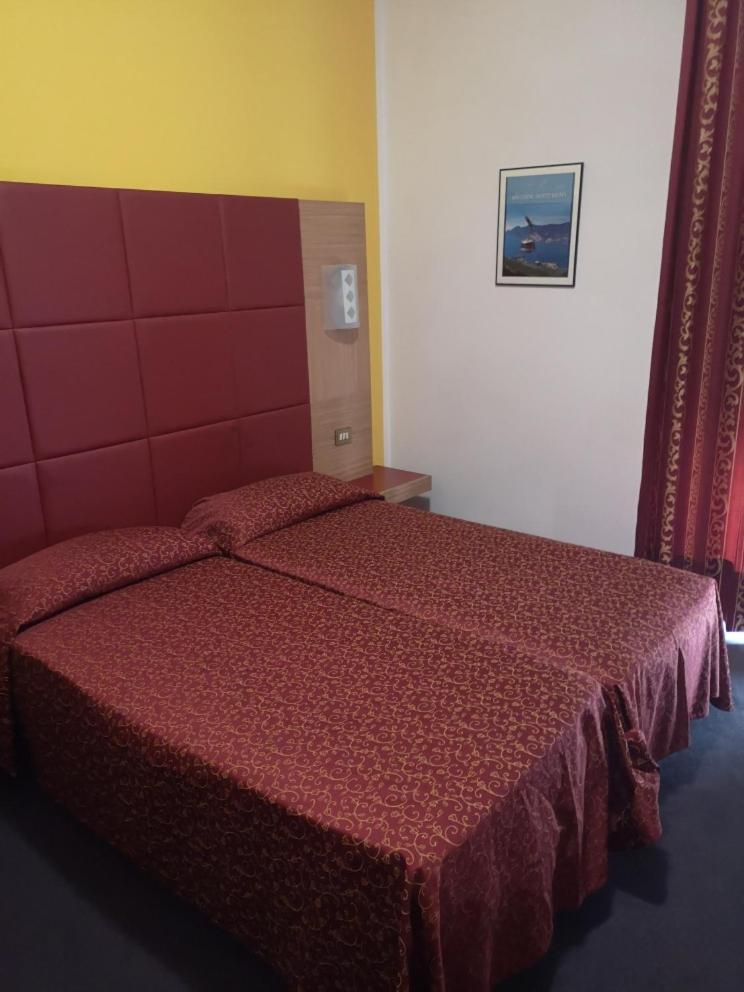 Hotel Alpi Малчезине Стая снимка